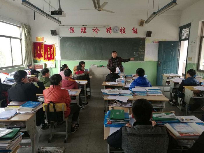 招生宣传材料.jpg